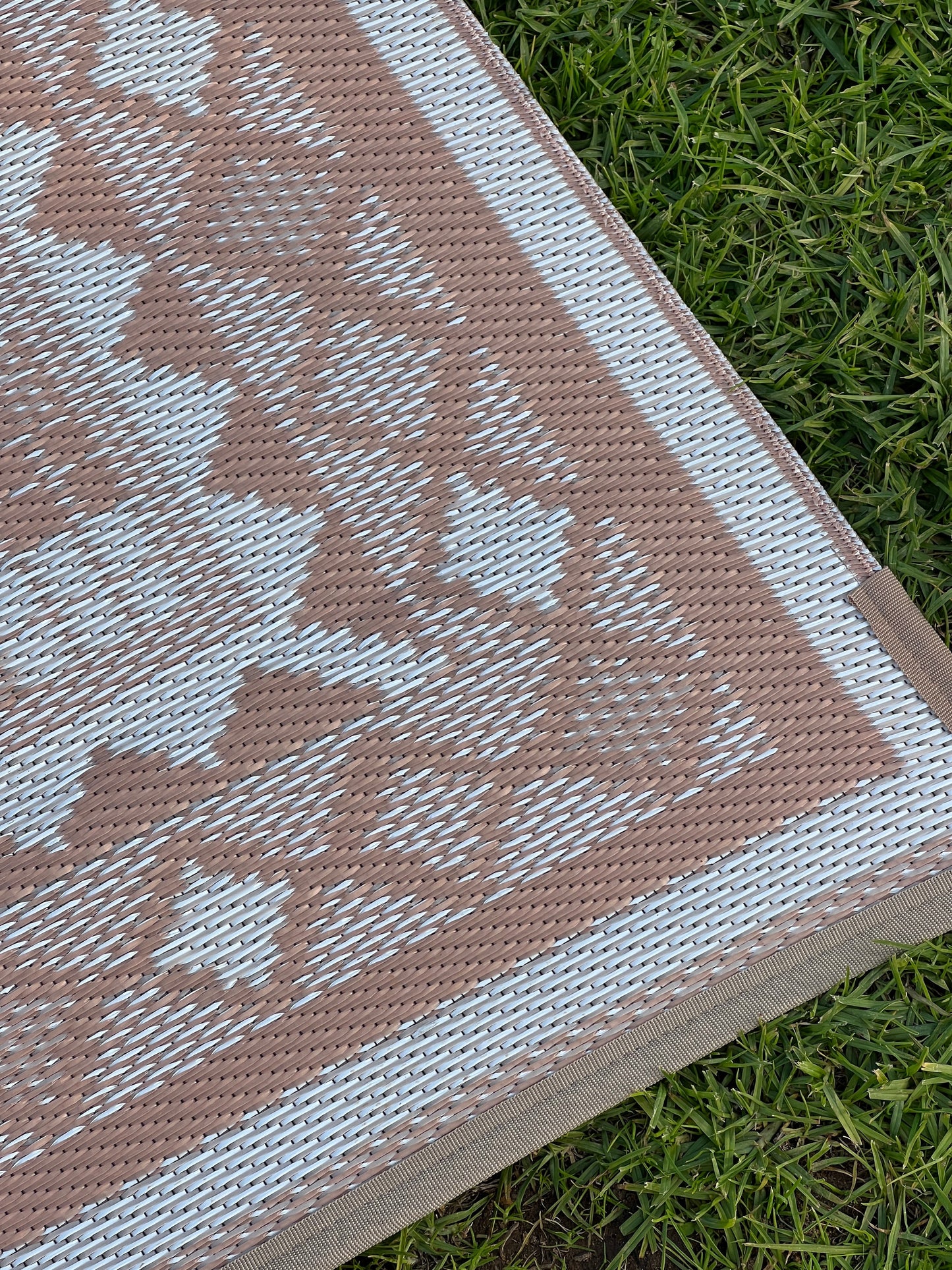 The Beige Camping Mat 3.2m