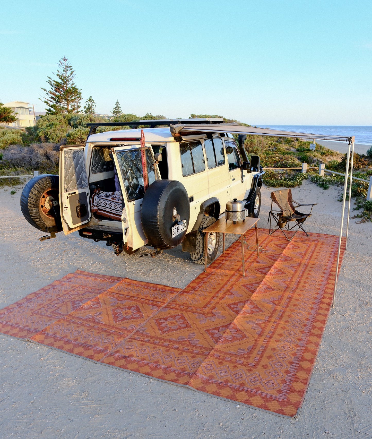 The Sunshine L Shaped Mat