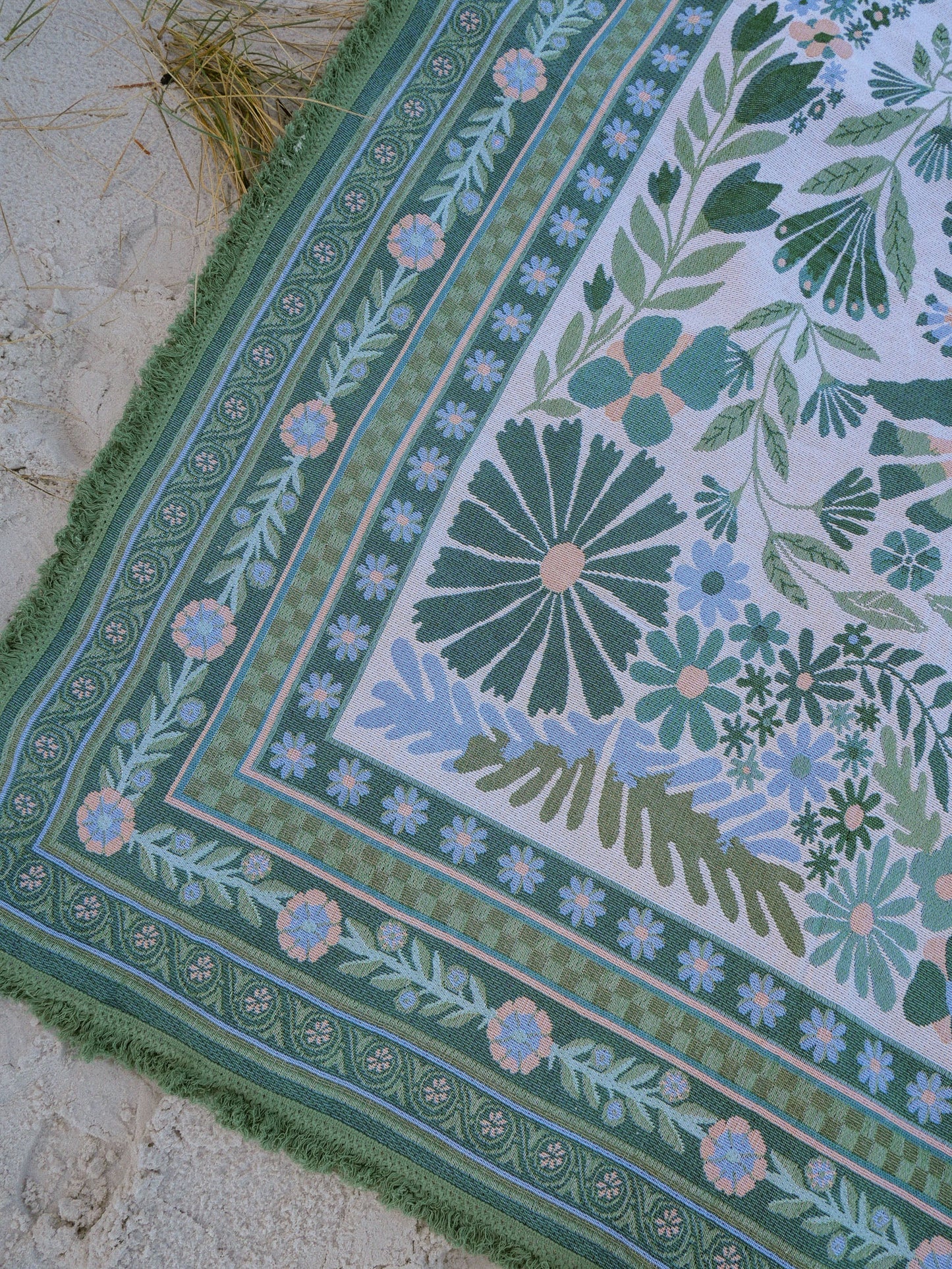 The Dahlia Green Rug