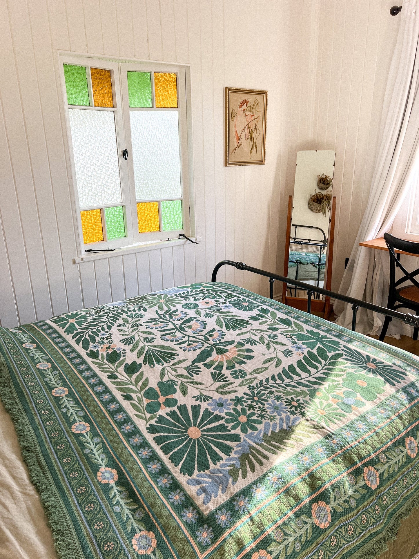 The Dahlia Green Rug