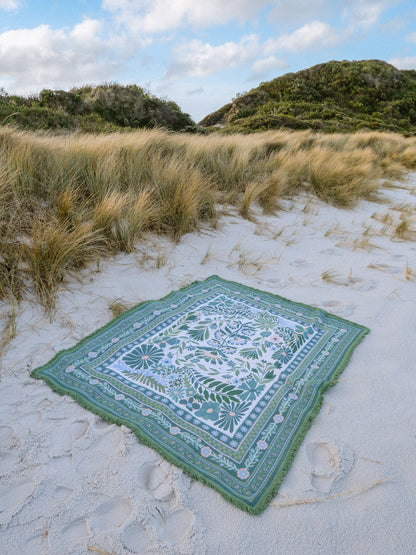 The Dahlia Green Rug