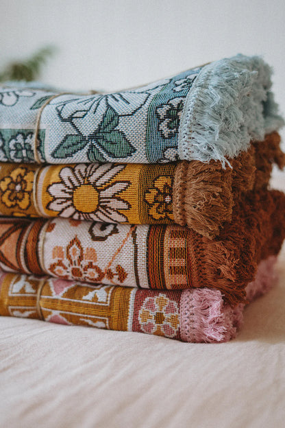 The Daisy Blue Rug